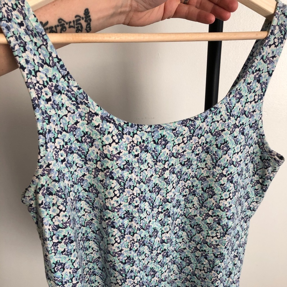 🌈Flower pattern Tank Top🌈 - Picture 3 of 3